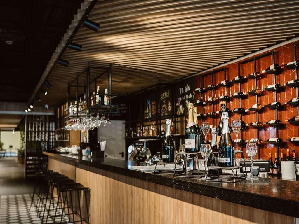 Hotel Ibis Styles Sibiu Arsenal Restaurant photo