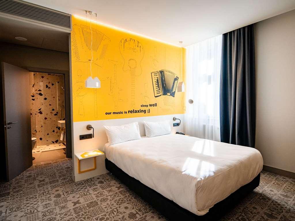 Hotel Ibis Styles Sibiu Arsenal Chambre photo