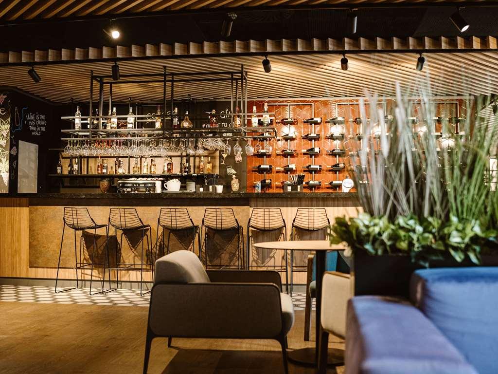 Hotel Ibis Styles Sibiu Arsenal Restaurant photo